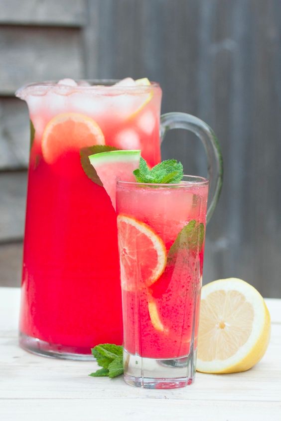 THE BEST HERBS FOR FRESH COCKTAILS